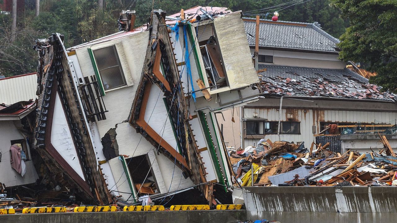 Japan earthquake insured losses may hit $6bn, warns Moody's RMS - Vimarsana News